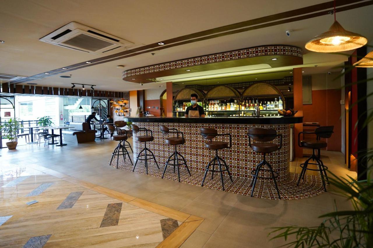 Bravo Tanauan Hotel Ngoại thất bức ảnh