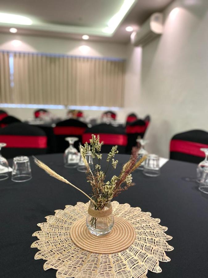 Bravo Tanauan Hotel Ngoại thất bức ảnh